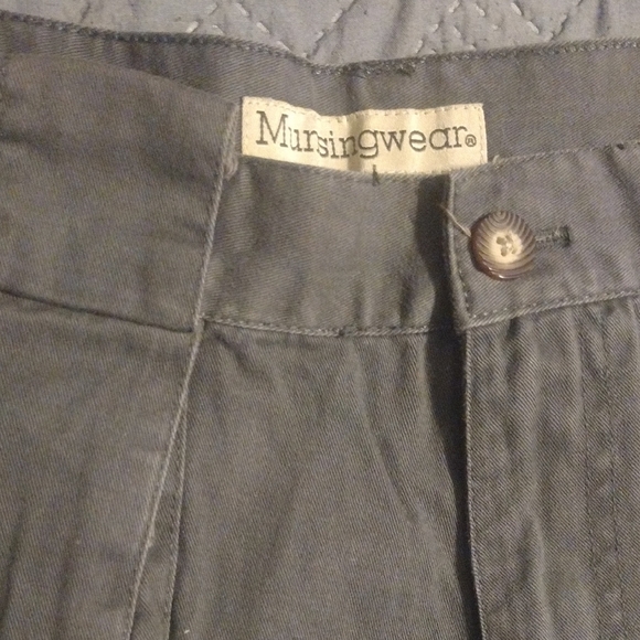 Ming Wang Gray Cargo Shorts for Men - Picture 5 of 6